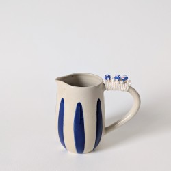 Pichet rayé bleu 1